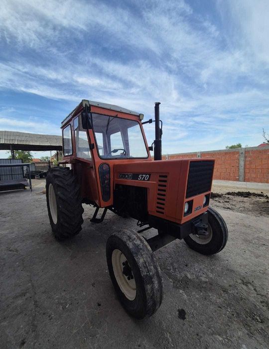 Vand tractor Fiat 570