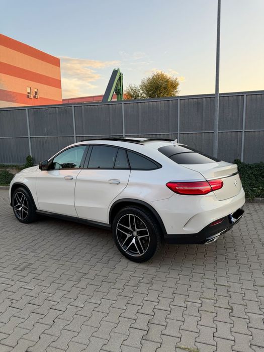 Mercedes Gle Coupe Paket Amg Panoramik B&O Variante