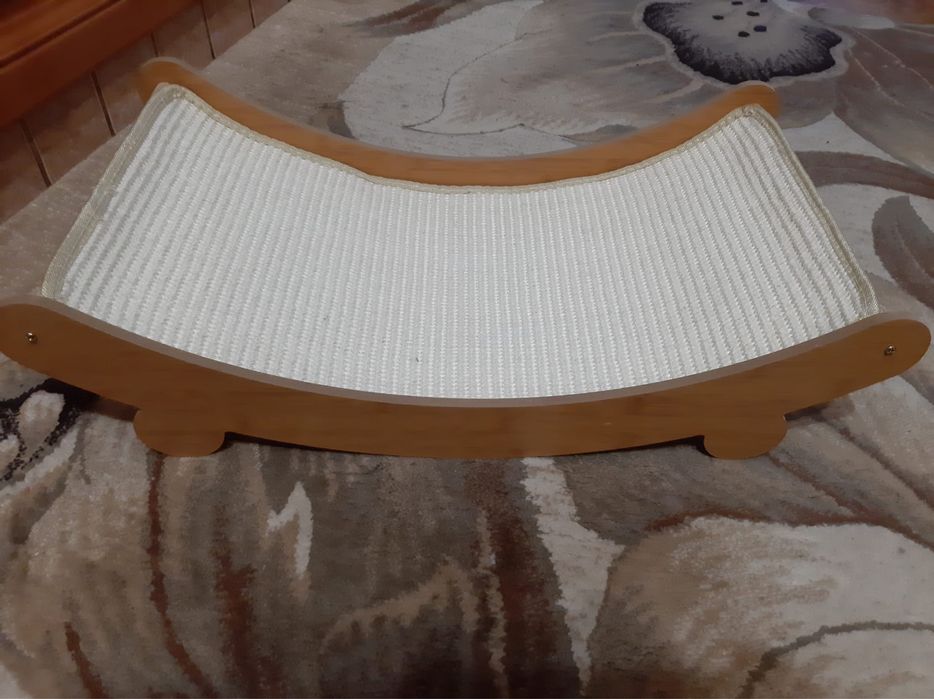 Placa de zgâriat pentru pisici