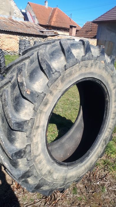 Cauciuc tractor 18,4R34 Michelin radial
