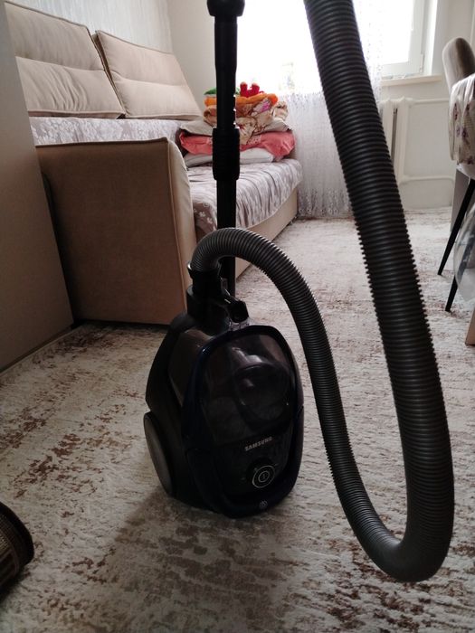 Пылесос самсунг. Б/у