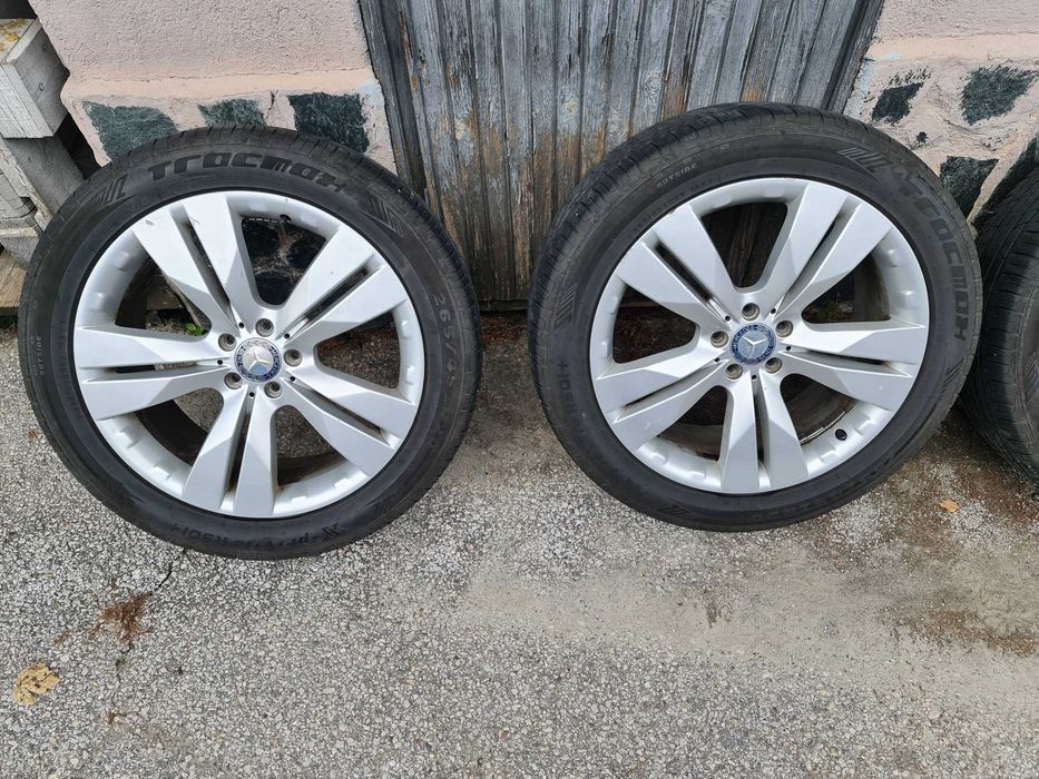 Гуми с джанти 265/45R20 за Mercedes-Benz ML