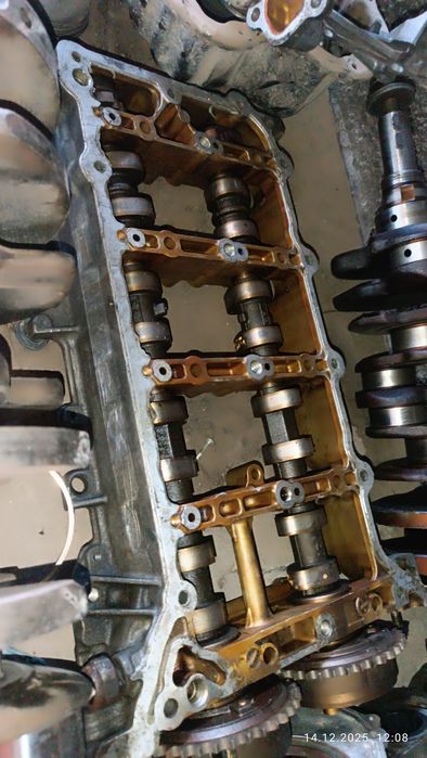 Блок с коленчатом 2AR