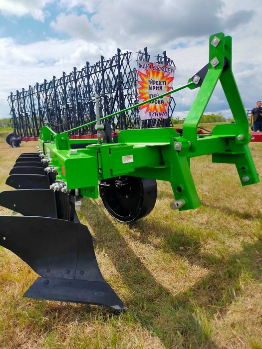 Плуг отвальный навесной  ПЛН 8-35