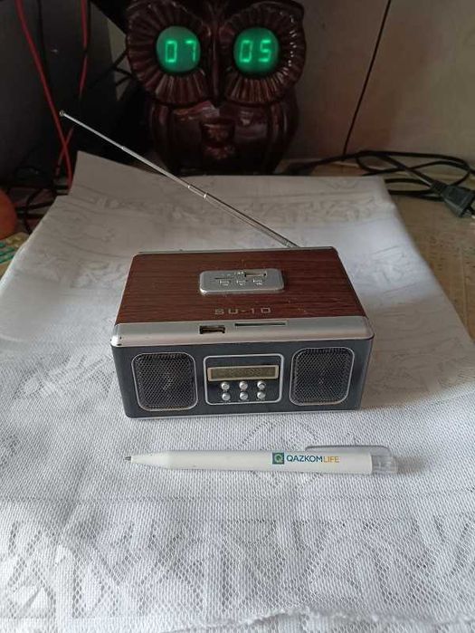 Радио с Bluetooth.