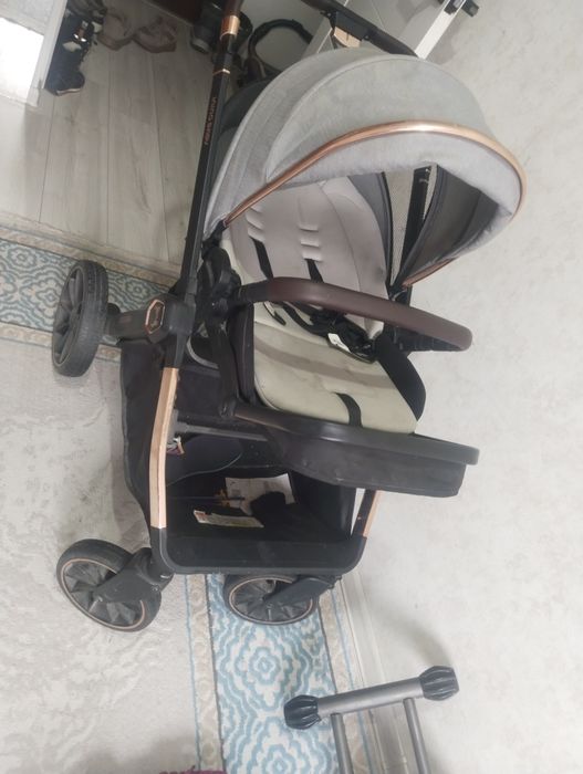 Коляска в идеальном состоянии