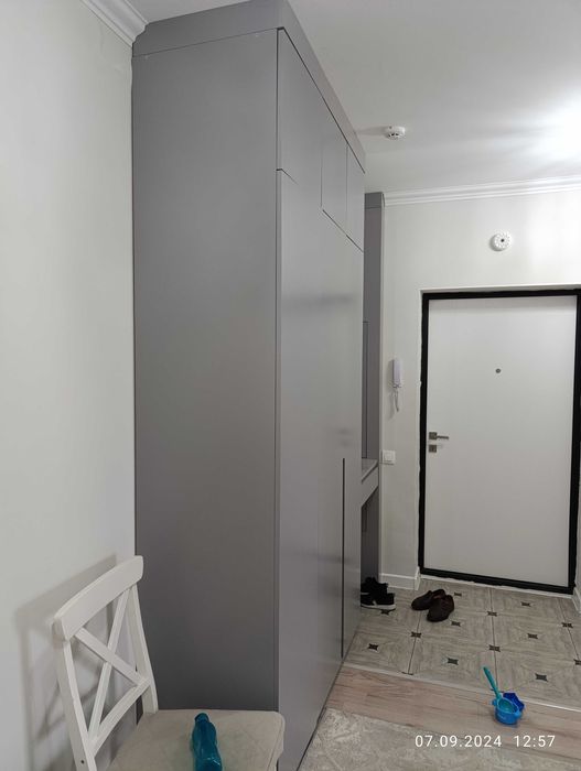 Шкаф для прихожей