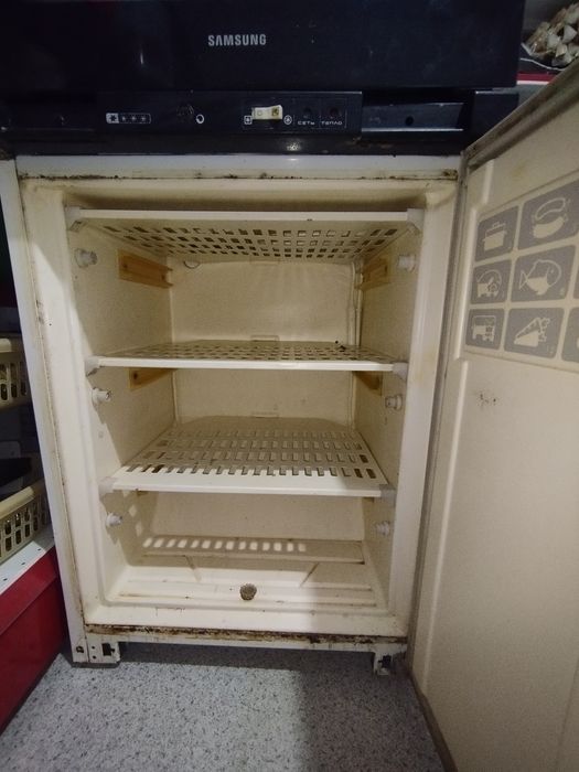 Морозильник бу хорошо работает