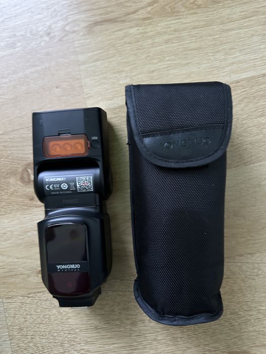 Yongnuo YN968EX-RT blitz  Canon plus 12 acumulatori Panasonic