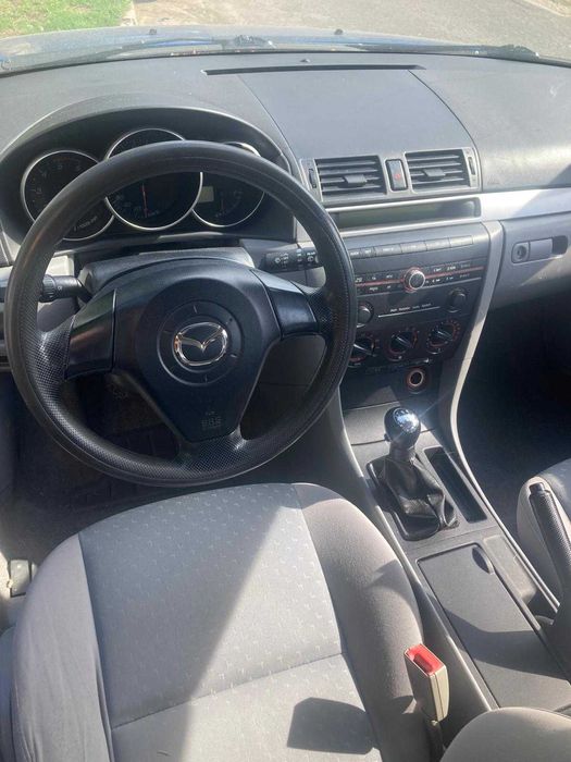 MAZDA 3 2006 — imagine 3