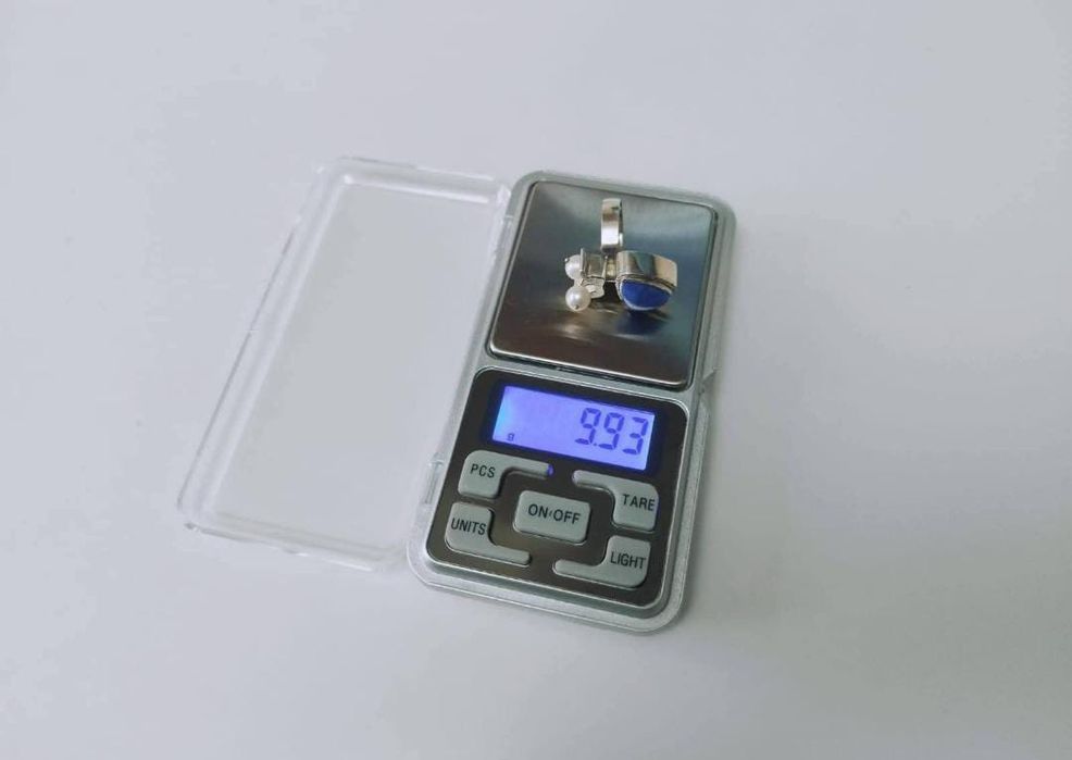 Vechi inel masiv din argint de 925,cu lapis lazuli si doua perle