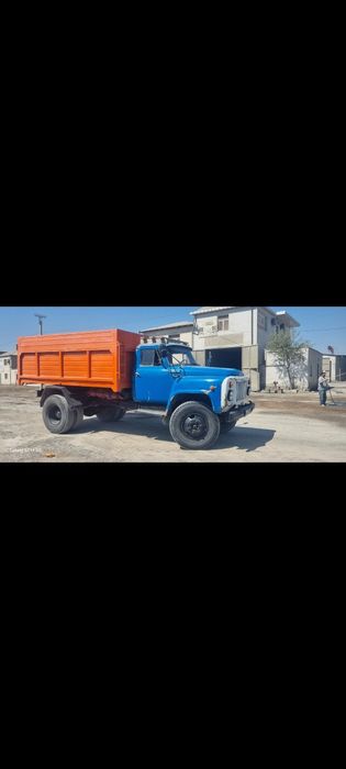 Gaz 53 sotiladi yili eski