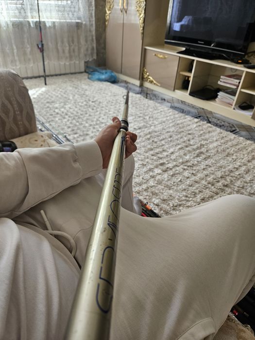 Продавам прът...