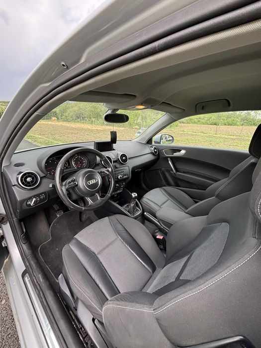 Vând/Schimb Audi A1 2011
