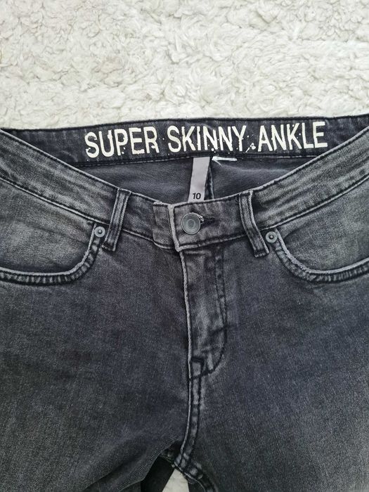 Blugi dama marimea 36