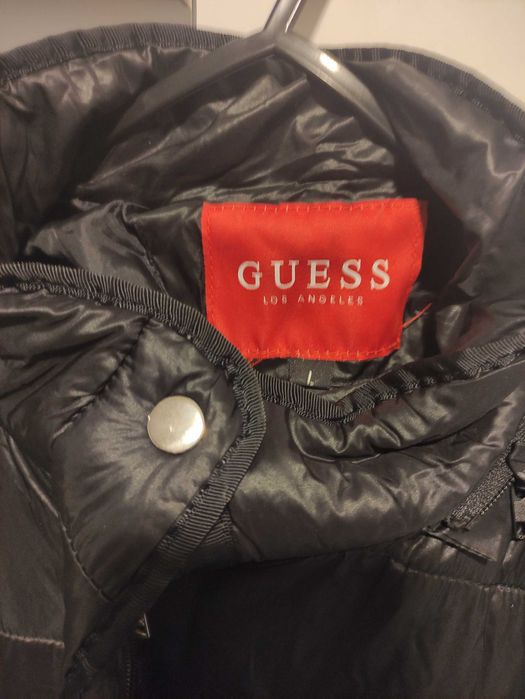Дамско пролетно яке Guess