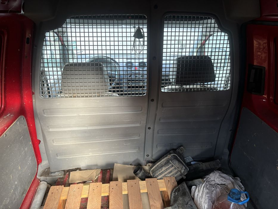 Vw Caddy 2.0i  EcoFuel CNG Кади 2.0и на части!