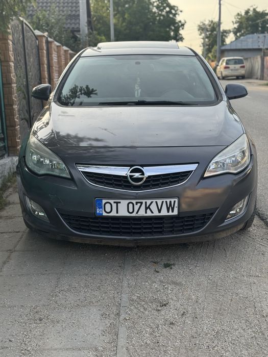 OPEL Astra 2011 — imagine 4