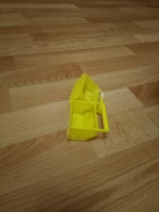 Зелёная большая клетка