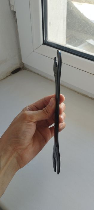 Тонкий гаечный ключ