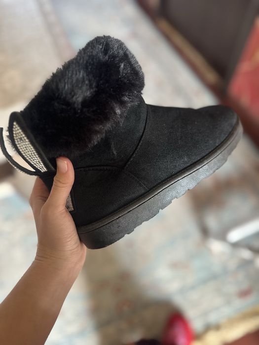 Сапоги, сапоги,сапоги, сапоги.