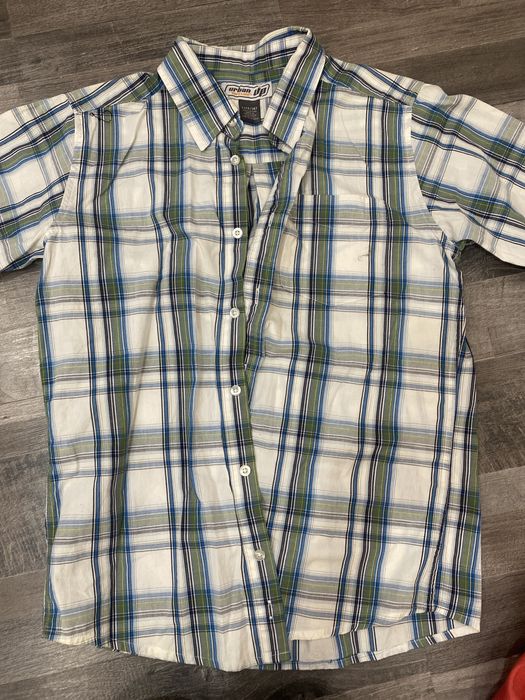 Рубашки мужские