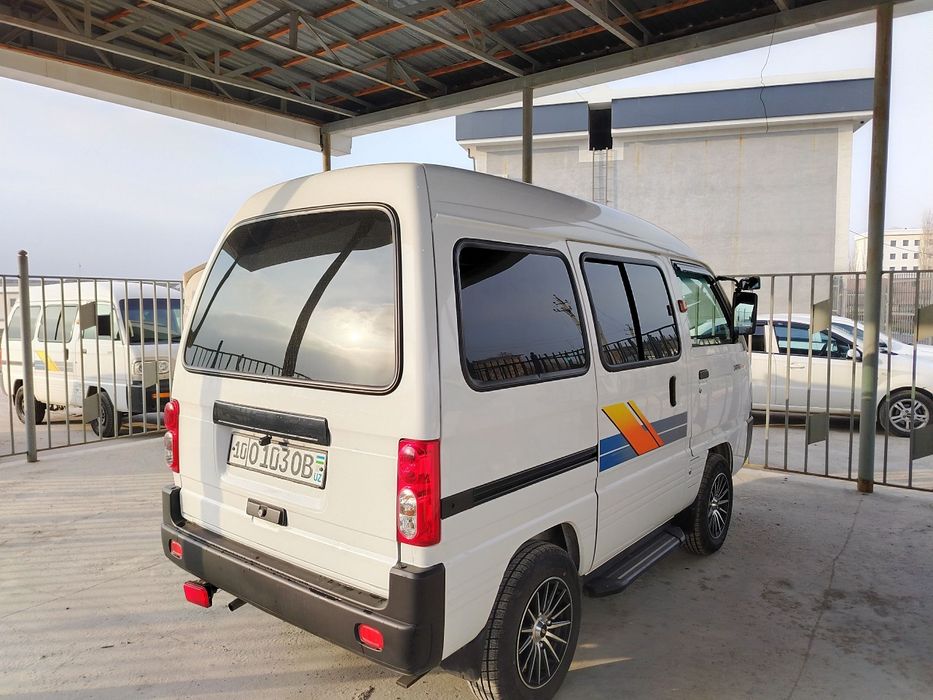 Avtomobil Damas 2025