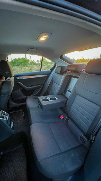 SKODA Octavia 2013 — imagine 5