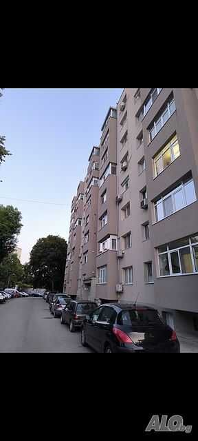 Продава се Тристаен апартамент в Добрич, Дунавите - 82 кв.м за 1058 €/кв.м - Снимка #1