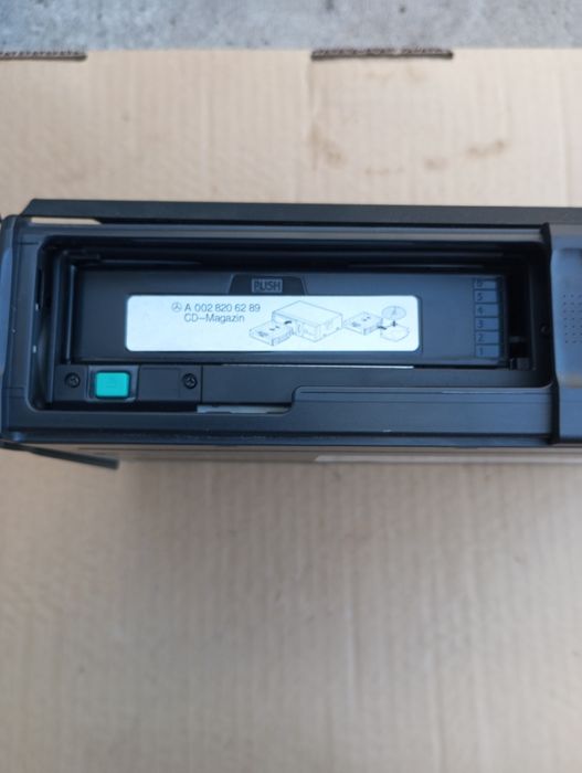 CD Чейнджър Мерцедес w203 w209