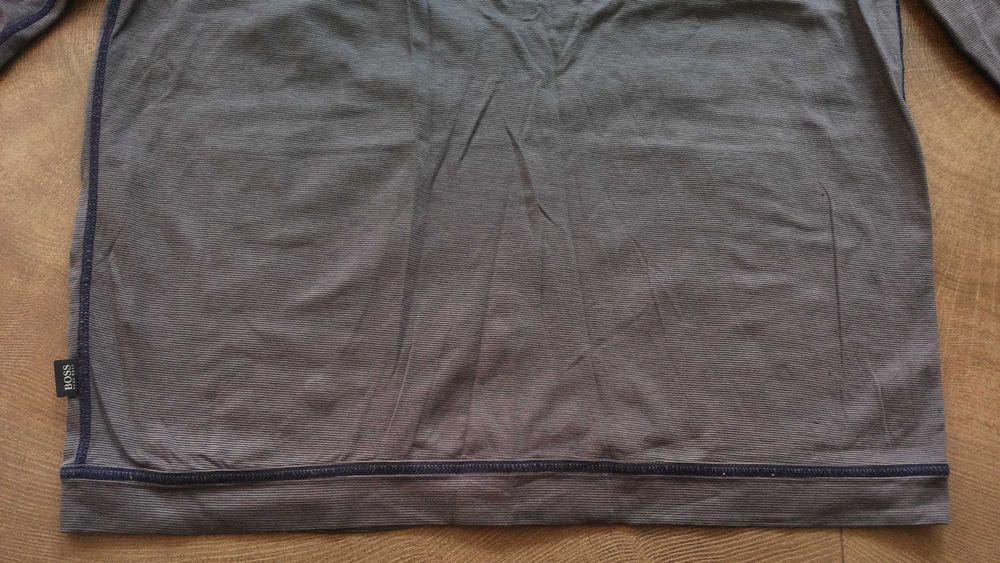 HUGO BOSS размер L / XL двулицева горница 14-59