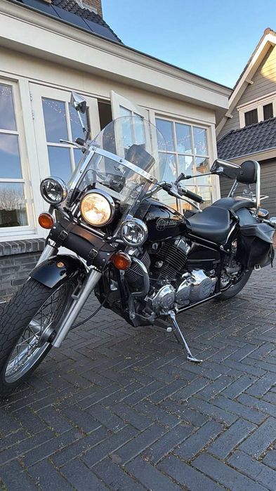 Motocicleta Yamaha Dragstar 650 - 1998 - stare foarte buna - km putini