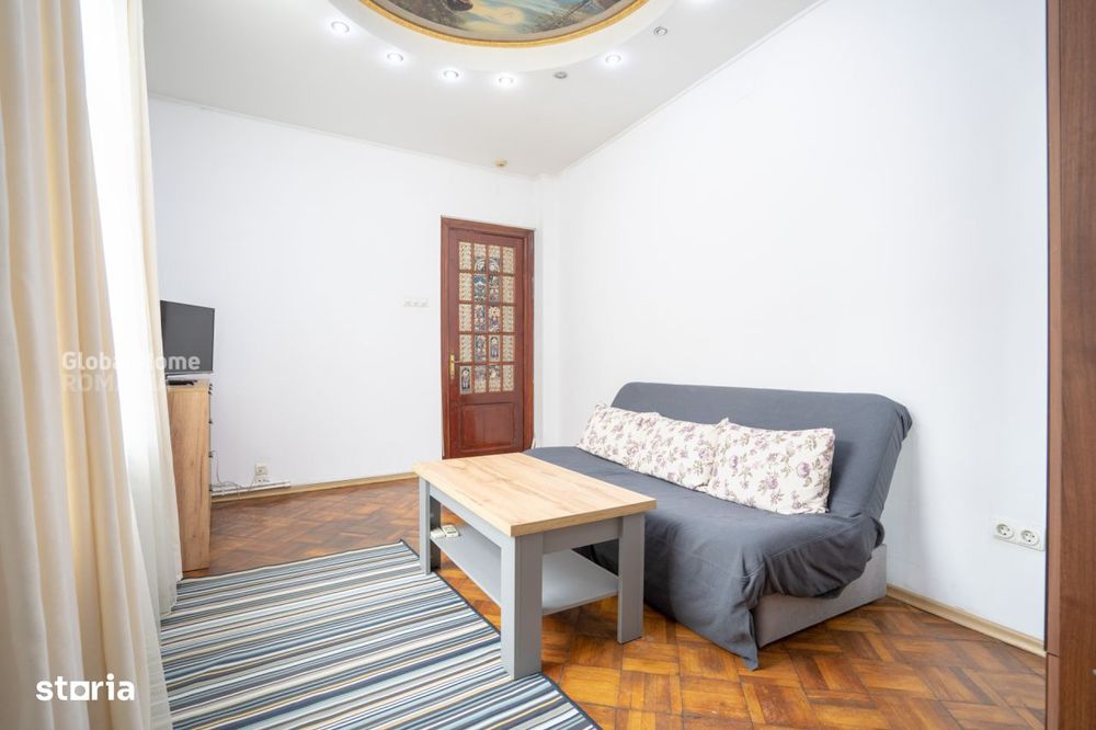 6-Room Apartment  Cismigiu Garden  Private Heating System  Parking
