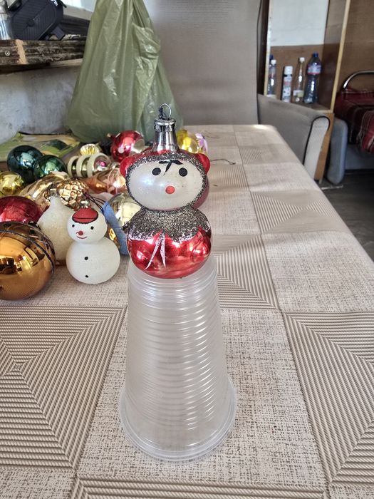 Ретро стъклени играчки за елха