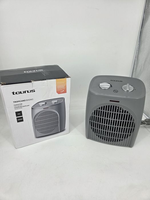 Вертикална вентилаторна печка Taurus Tropicano Bagno. 
Мощност: 2000 W