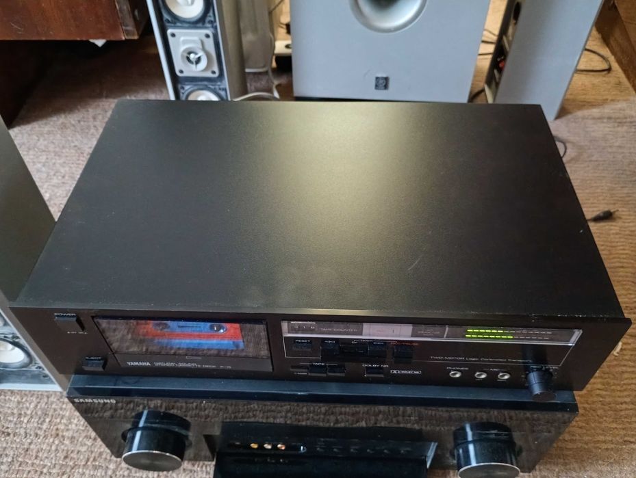 Продавам Дек Yamaha k-15