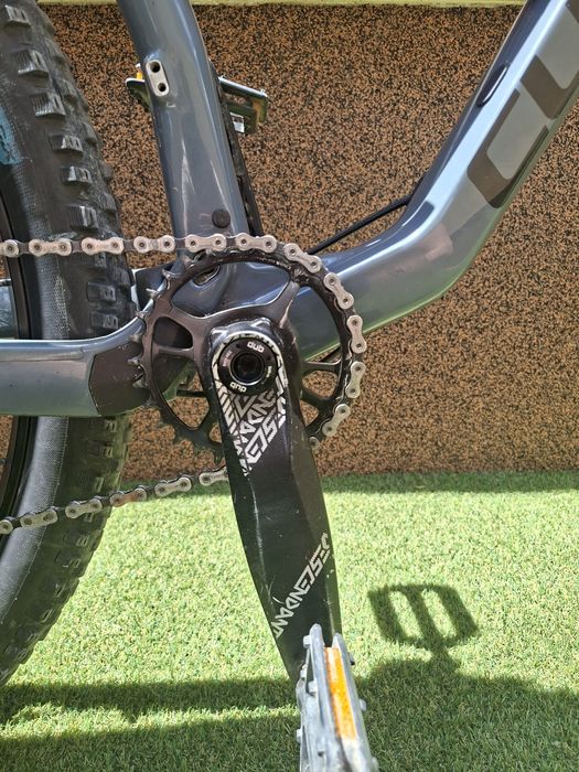 Bicicleta cube ams 100
