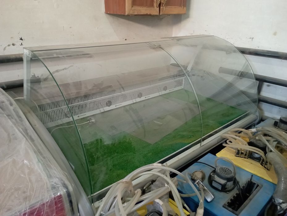 Холодильник витрина