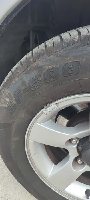 Гуми за джип 205 70 15