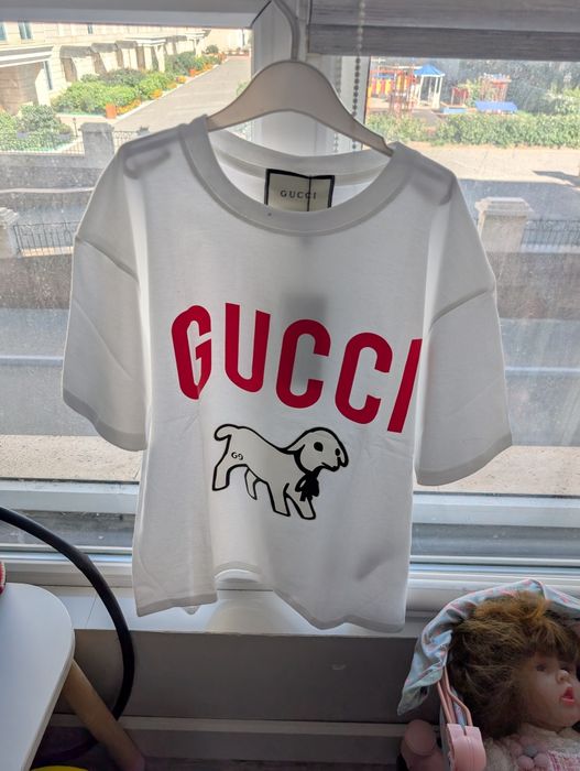 Продам Gucci Футболку