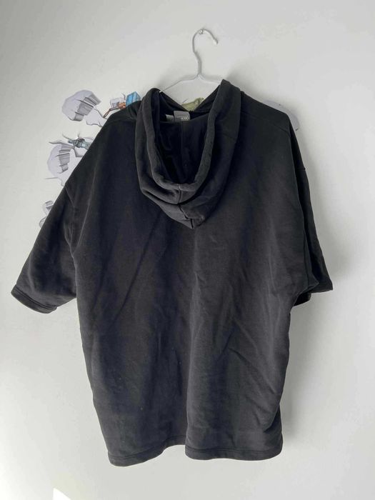 Tricou Asos negru oversize cu gluga Dark Future