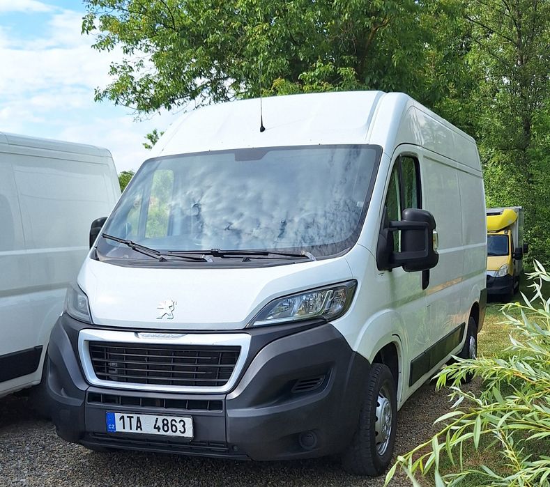 Peugeot Boxer / DIESEL 130 CP / Aer condiționat