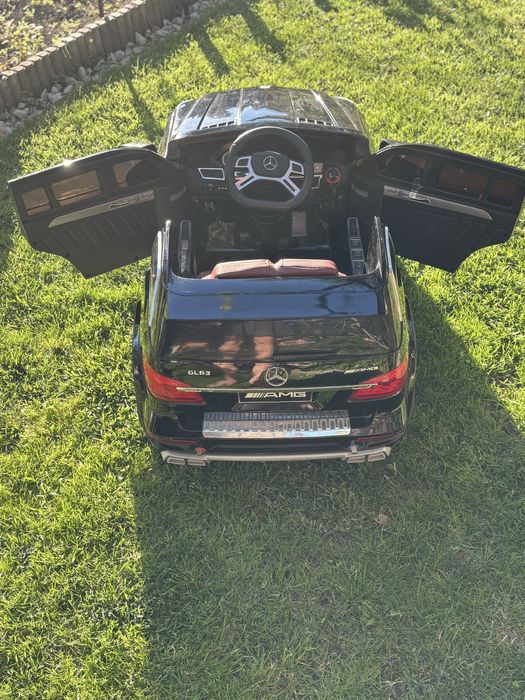 Детски акумулаторен джип Mercedes GL63