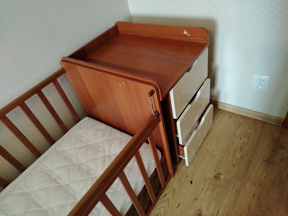 Продам детскую кровать