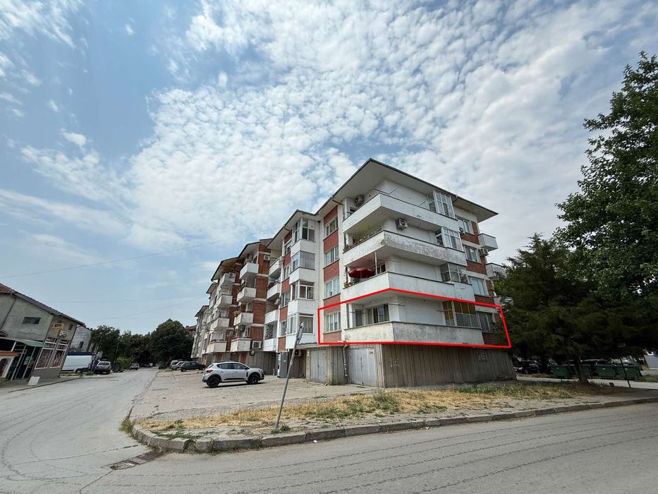 Продава се Многостаен апартамент в Стражица - 115 кв.м за 360 €/кв.м - Снимка #2