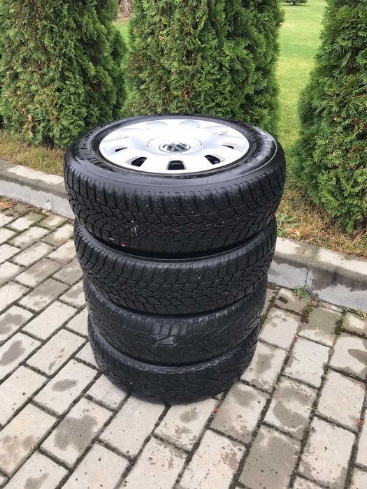 Set (Jante 5x100 R15 + Anvelope iarna 195 65 R15) DOT 4121