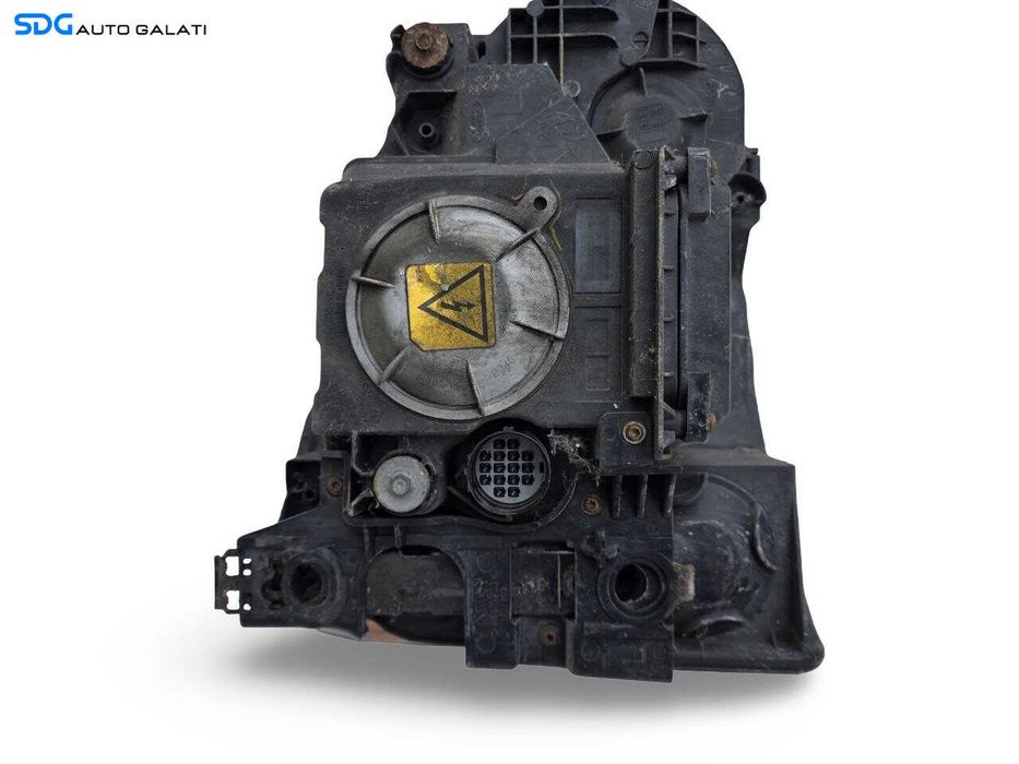 Far Stanga cu Lupa Bi Xenon Land Rover Discovery 3 L319 2004 - 2009 Cod 5H22-13W030-SA [K5333]
