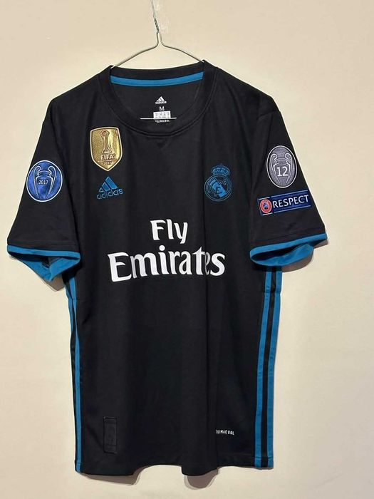 Тениска на Real Madrid с Ronaldo и баджове на Шампионска Лига -  НОВА!