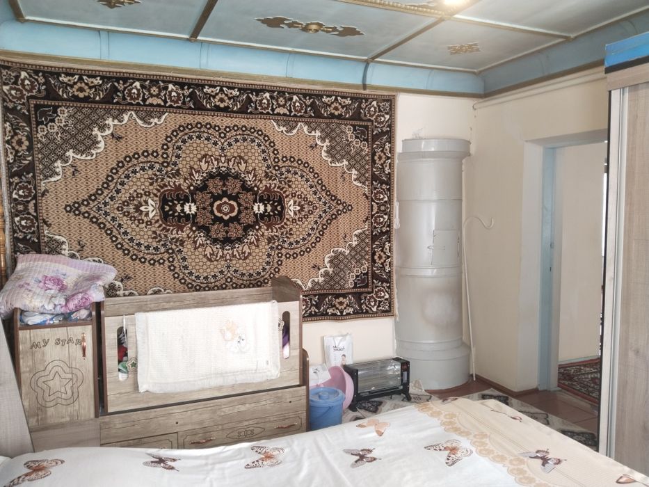 Uchaska sotiladi 6,5 sotix srochna narxi keliwiladi yana