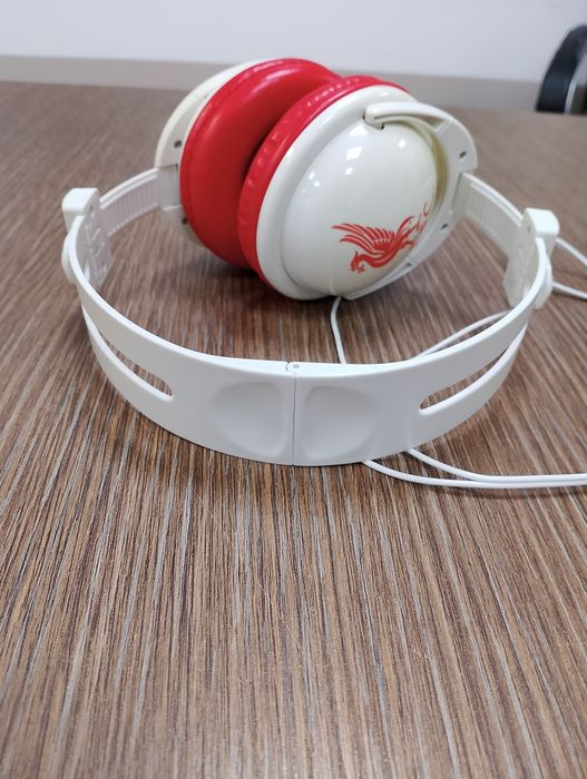 Liverpool - Мъжки слушалки